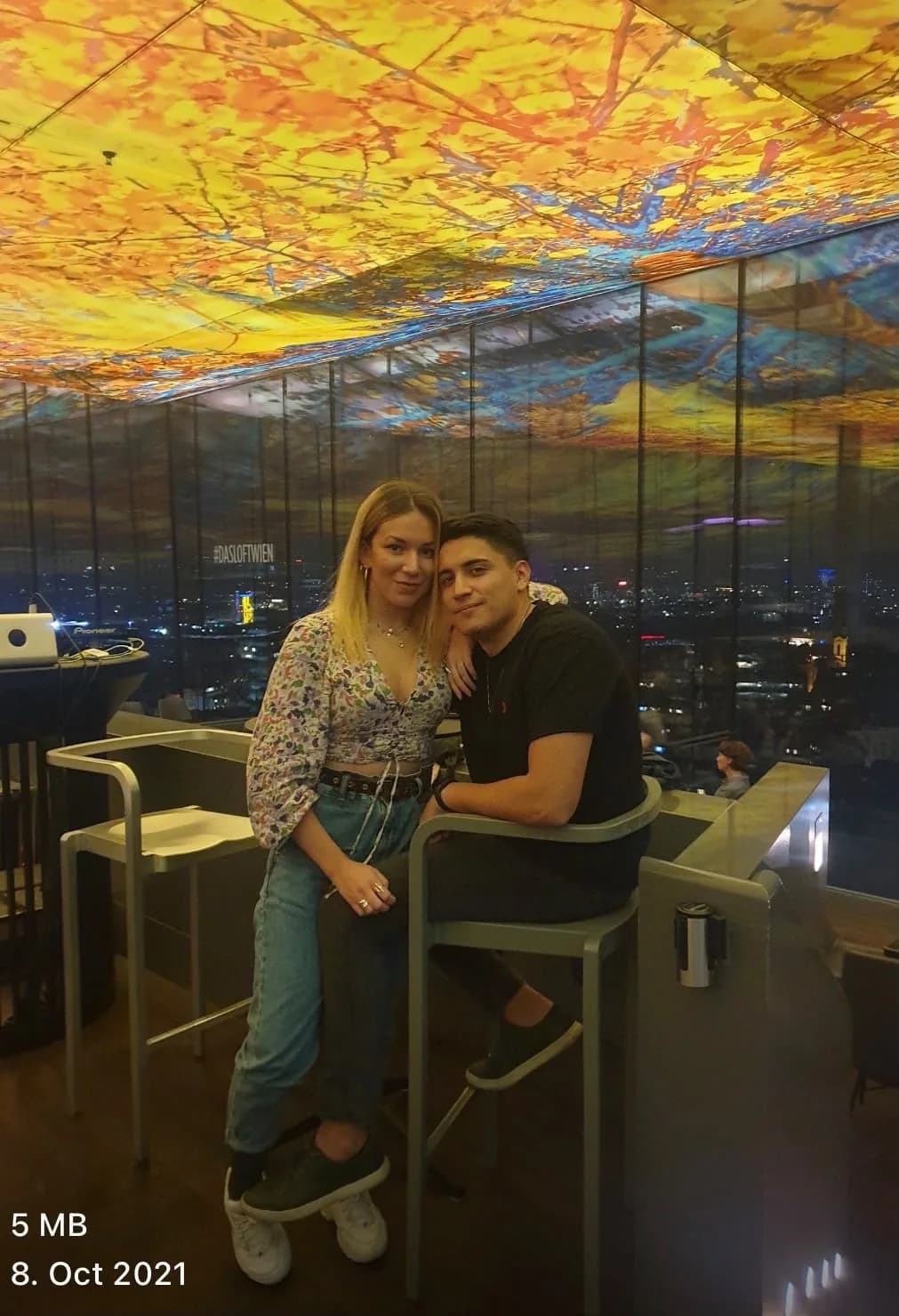 Sara y Jamil durante una visita